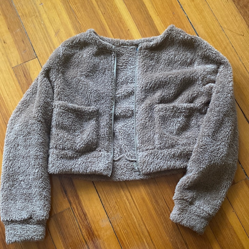 Sherpa Cropped Zipper Down